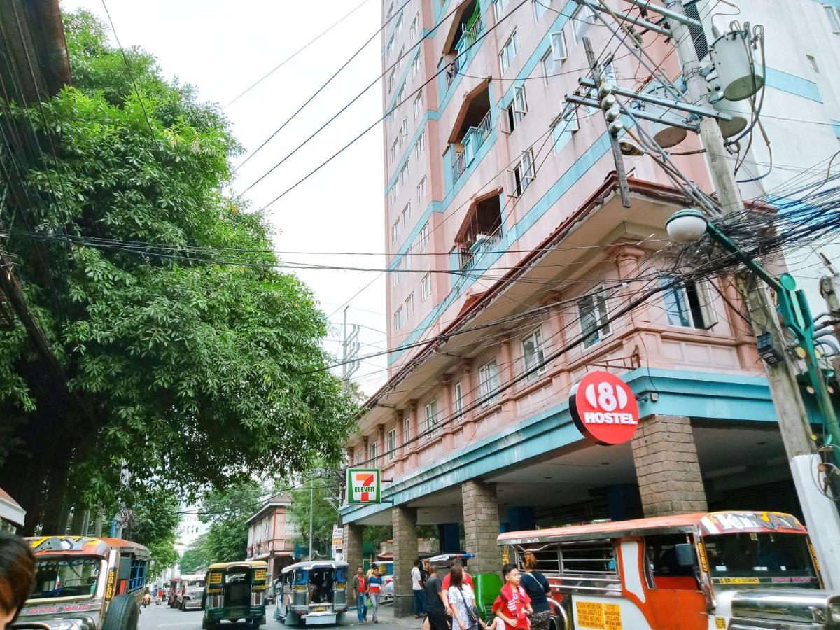 8Hostel Manila Exteriör bild